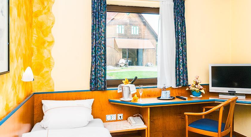 Landhotel Mappacher Hof Bruck in der Oberpfalz Chambre photo